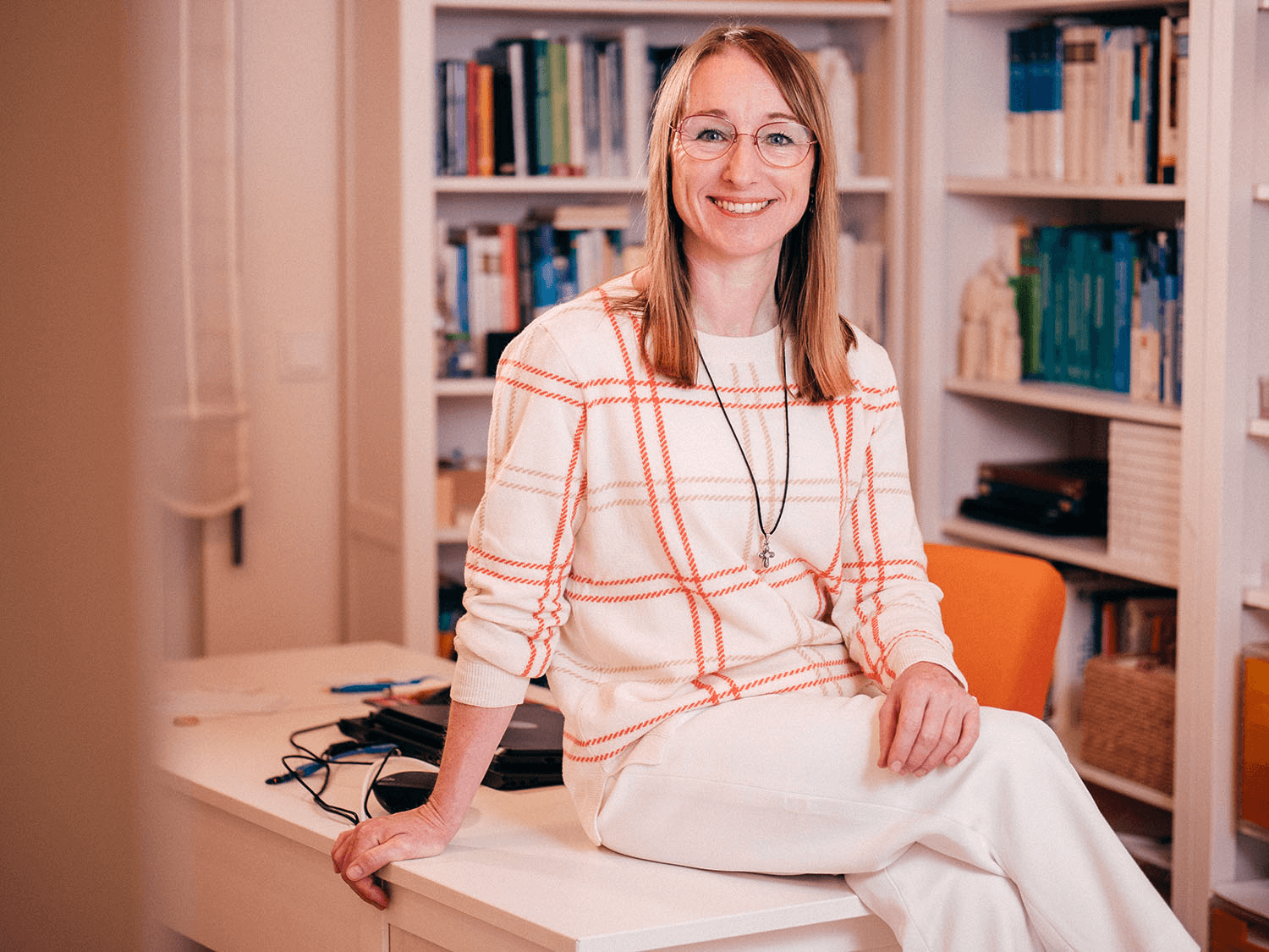 Über Annette Schroth, ehemals Annette Gies Über Annette Schroth, ehemals Annette Gies